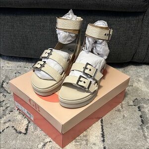 Gianni Bini Buckle Platform Sandals